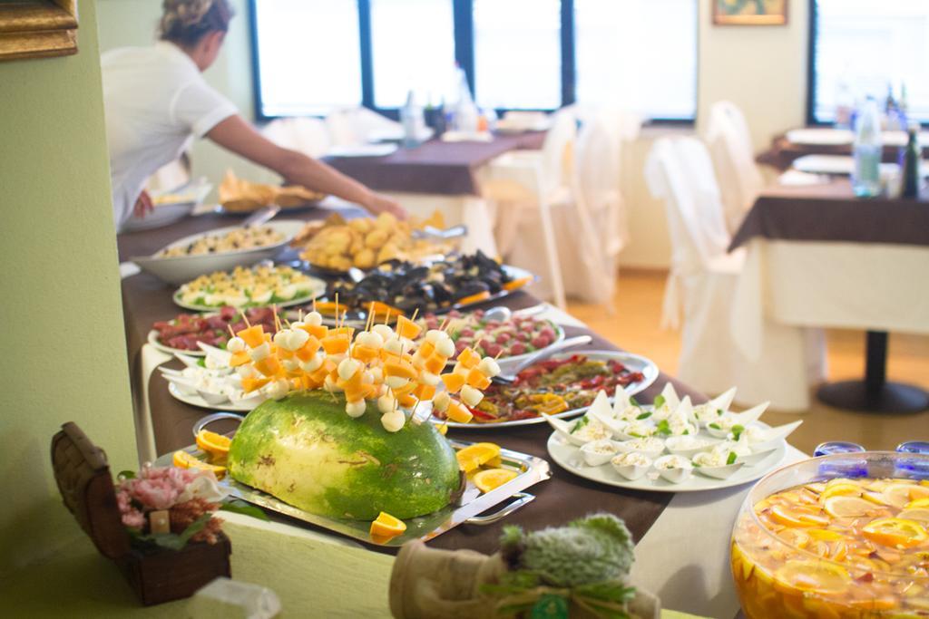 Hotel Marinella Celle Ligure Zewnętrze zdjęcie